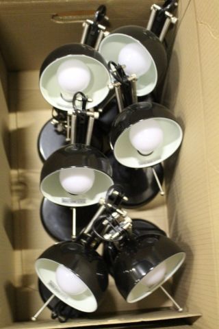 485490-3 Kitchen Utensils, Microwave, Coffee Maker, Dishware, Lamps