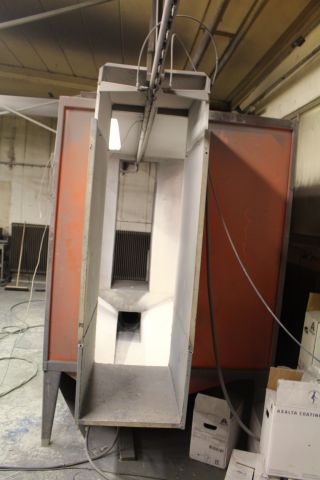 486058-2 Lackeringsskåp