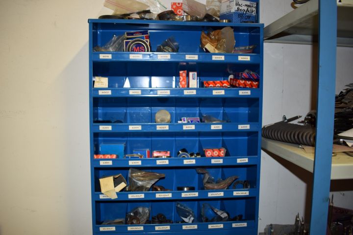 386604-4 Large spare parts store for restaurant machines