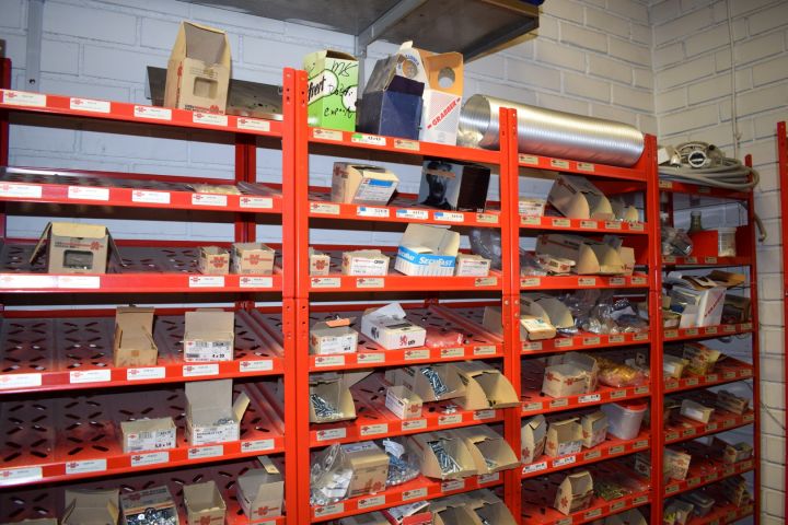 386604-11 Large spare parts store for restaurant machines