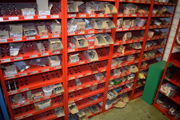 386604-12 Large spare parts store for restaurant machines