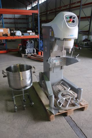 410508-14 Starmix mixer with various accessories