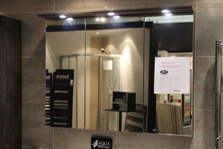 487134-2 Utställningsbadrum 4aqua