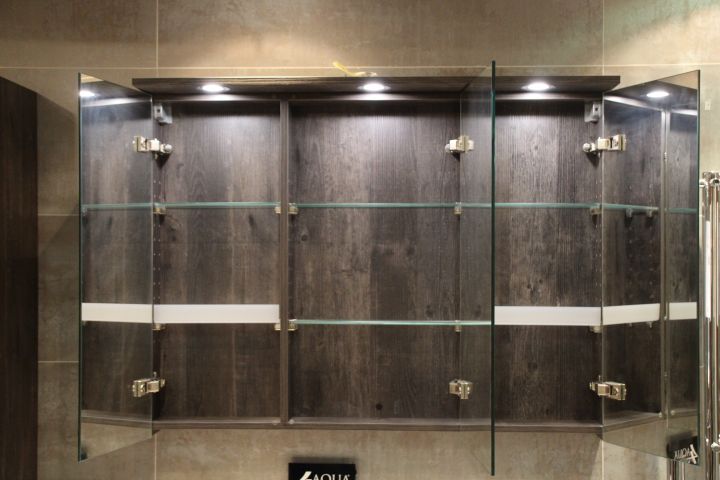 487134-16 Utställningsbadrum 4aqua