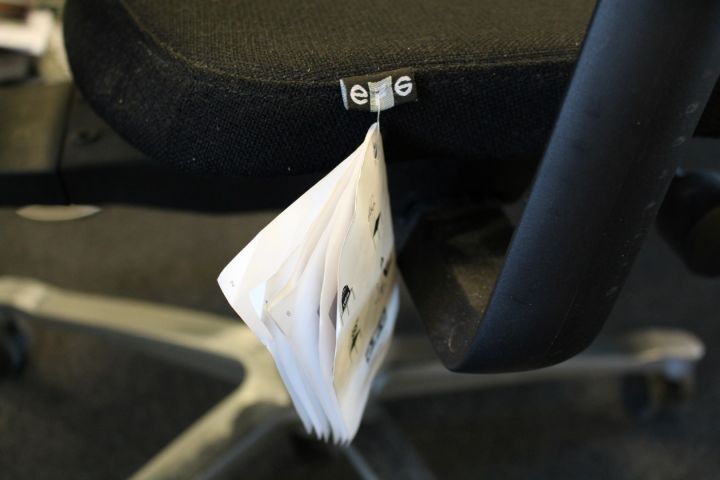 486924-3 Office workplace, desk, chair, EFG