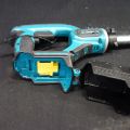 486409-3 Concrete Vibrator, Makita DVR450Z 18V (Nude)