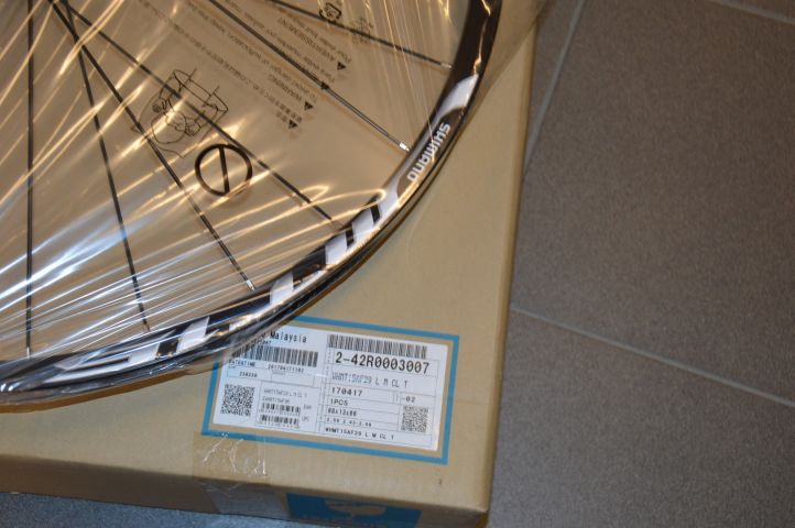 487316-3 Rim Shimano MT15 29 "