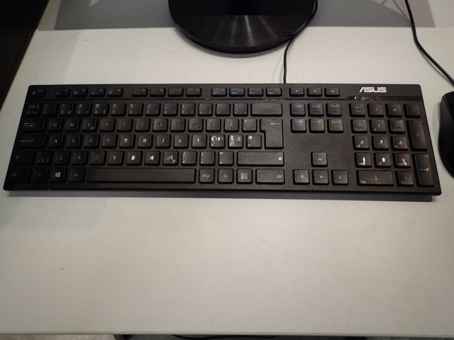 465451-6 Stationary Computer ASUS