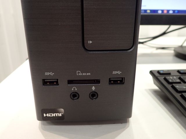 465451-11 Stationary Computer ASUS