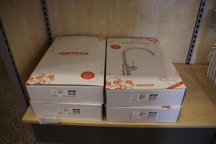 487745-16 Party with bathroom details, Damixa