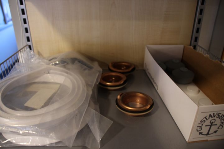 487767-3 Rengöringsmedel för rör/badrum