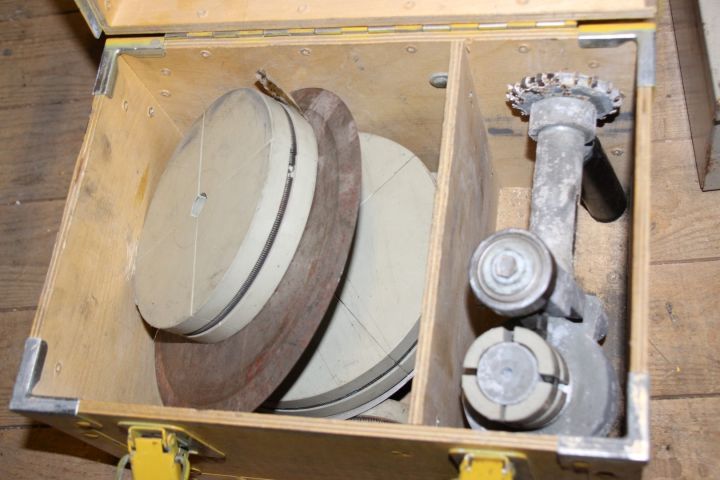 487886-1 Track tool Essem Akatherm