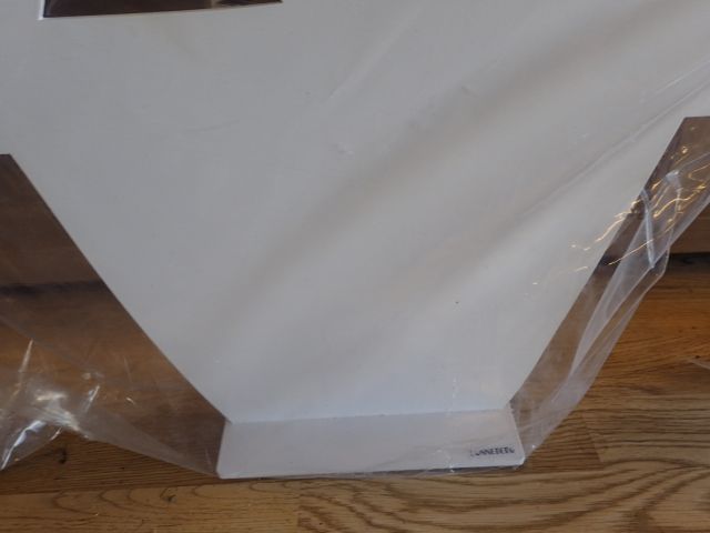 453438-4 Decorative flowers in plate LONNEBERG