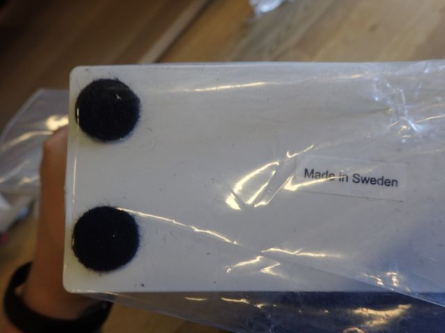 453438-6 Decorative flowers in plate LONNEBERG