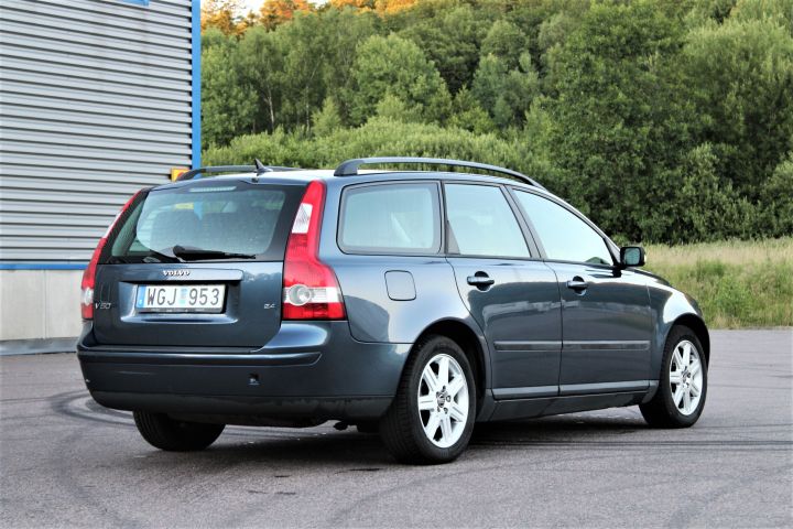 488880-6 Volvo V50 2.4 Manual, 140hk, 2005 Kinetic