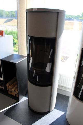 486136-1 Braskamin Contura 590