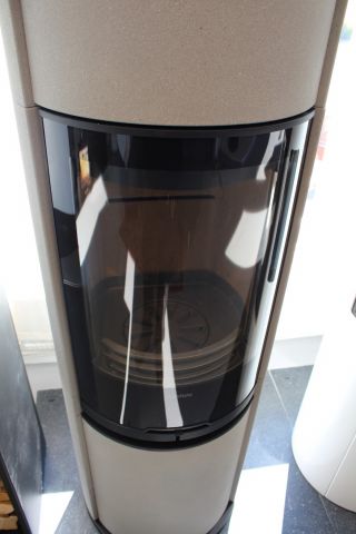 486136-3 Braskamin Contura 590