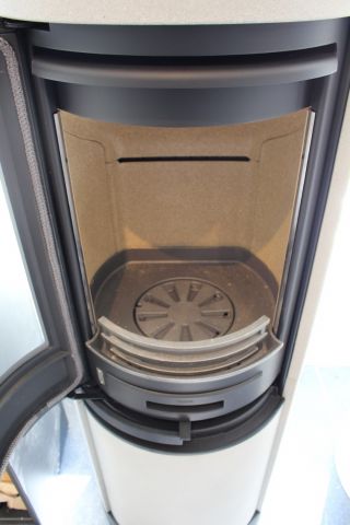 486136-4 Braskamin Contura 590