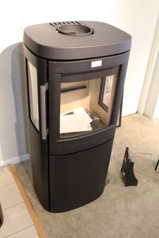 486145-1 Braskamin HWAM 4530, nytt demoex