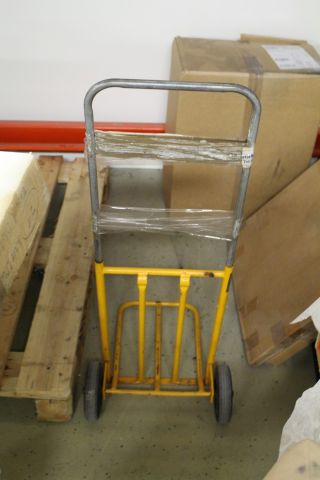 486181-3 Magasinskärra, 2 st, lagervagn