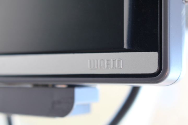 486210-64 Mercedes Sprinter 316 NGT Pickup / Chassis, Rear lift, (164330 km)