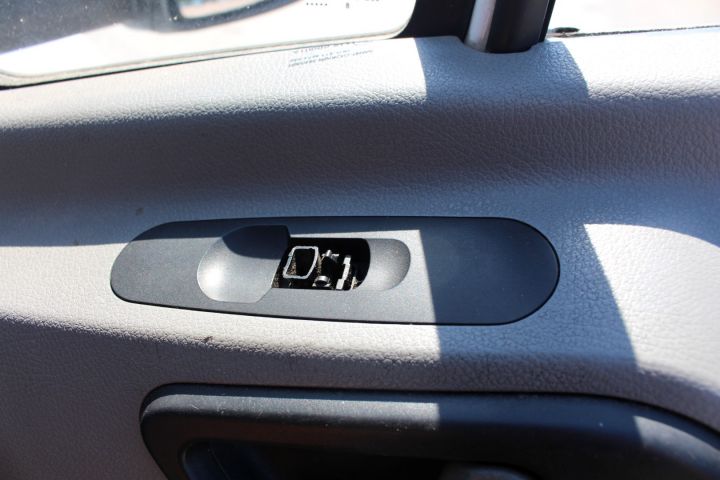 486210-65 Mercedes Sprinter 316 NGT Pickup / Chassis, Rear lift, (164330 km)