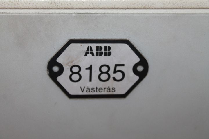 486678-4 Industrial Robot ABB IRB 6400 S4 (8185)