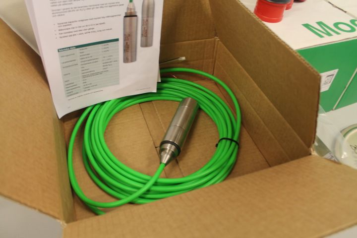 488976-7 Lot of electrical accessories Schneider, ABB, MJK, Megacon etc.