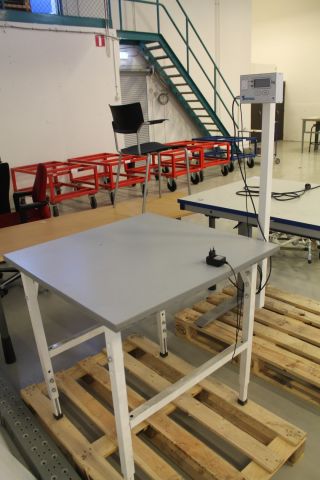 488986-2 Vågbord, universalbockar, arbetsbord m.m.