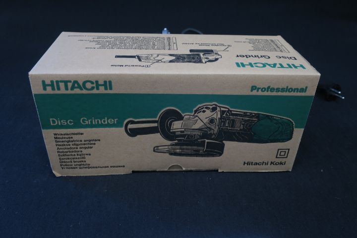 489338-5 2 angle grinders Hitachi G 13SN