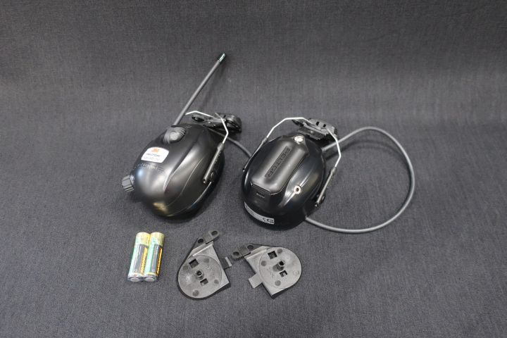 490953-5 Hearing protection 3M Radio DAB +