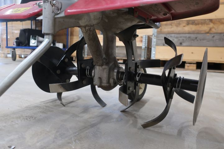 491294-5 Crop harvester Honda F220