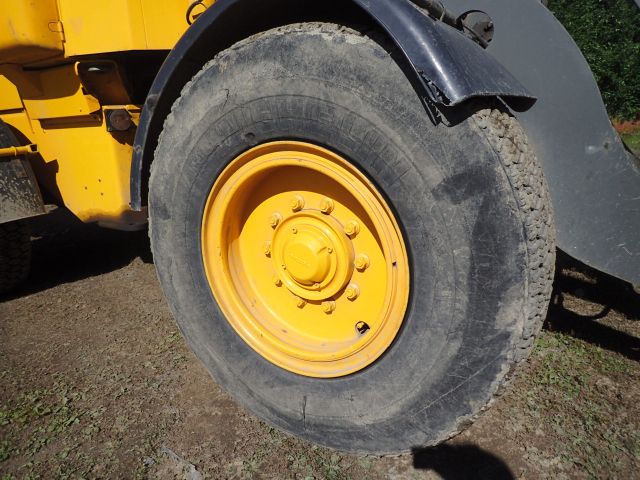 453483-9 Loaders Volvo L70 D -02