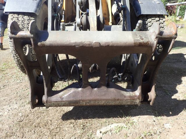 453483-17 Loaders Volvo L70 D -02