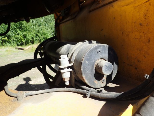 453483-38 Loaders Volvo L70 D -02