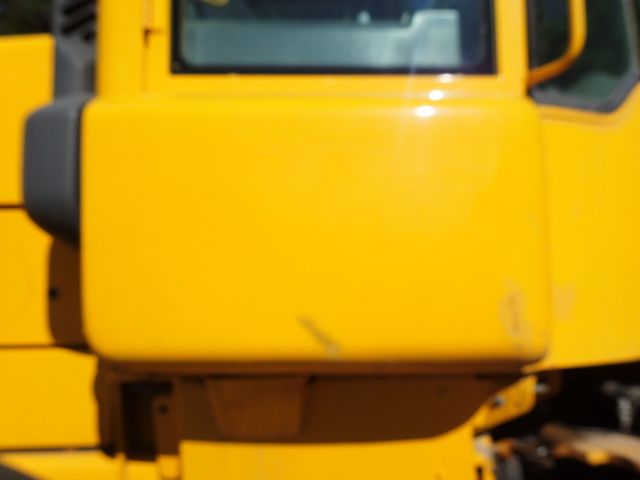 453483-42 Loaders Volvo L70 D -02