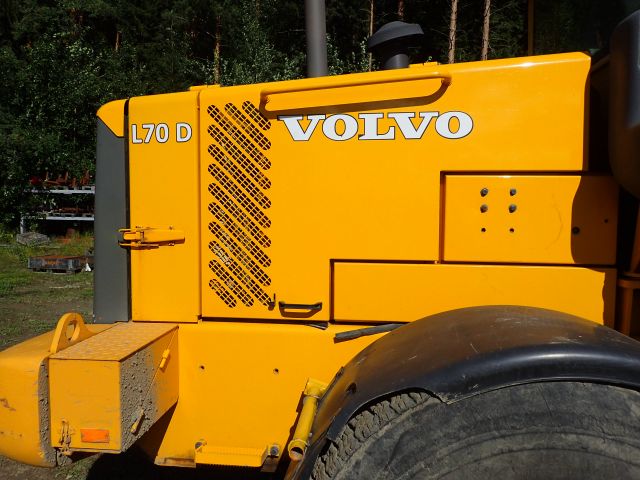 453483-44 Loaders Volvo L70 D -02