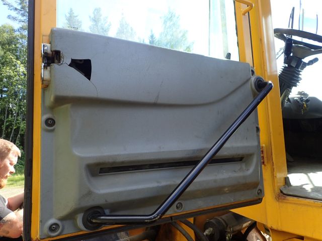 453483-76 Loaders Volvo L70 D -02