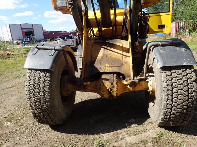 453483-96 Loaders Volvo L70 D -02