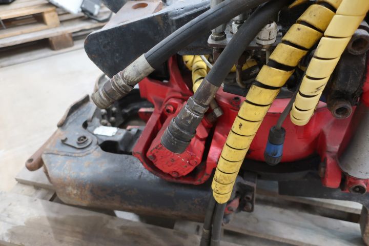 491324-12 Rototilt Indexator RT40