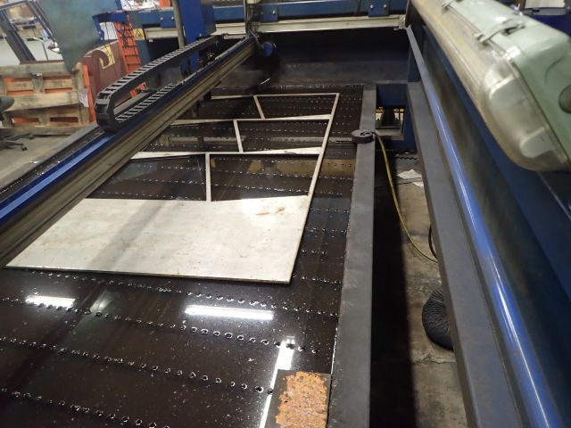 467942-11 Plasma Machine 3 LINE CUT