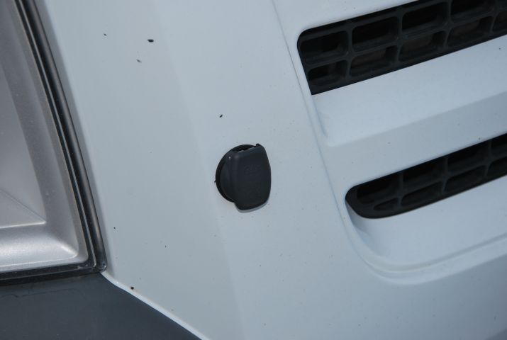 482571-5 Ford Transit - 2011