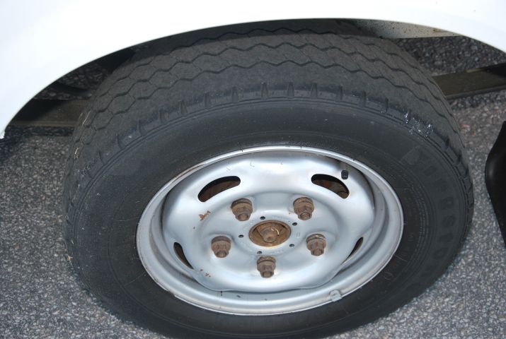 482571-15 Ford Transit - 2011
