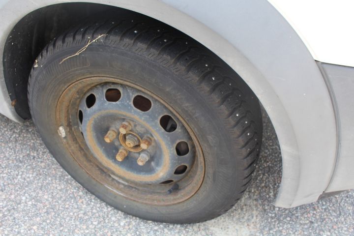 491848-24 Ford Transit Connect 1.8 TDDI