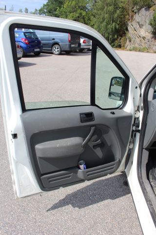491848-26 Ford Transit Connect 1.8 TDDI
