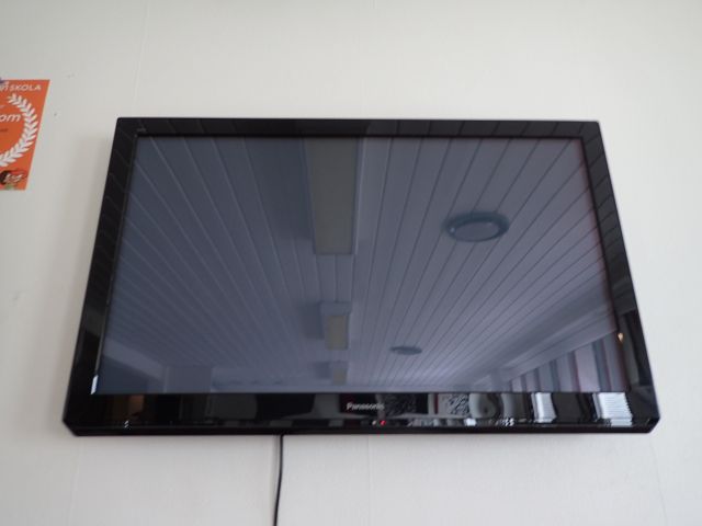 467328-1 Panasonic 42 "Plasma TV TX-P42C3E