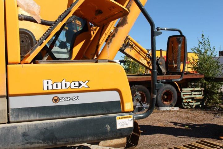 494406-26 Bandgrävare Hyundai R260LC-9A (3481h, rototilt) -15