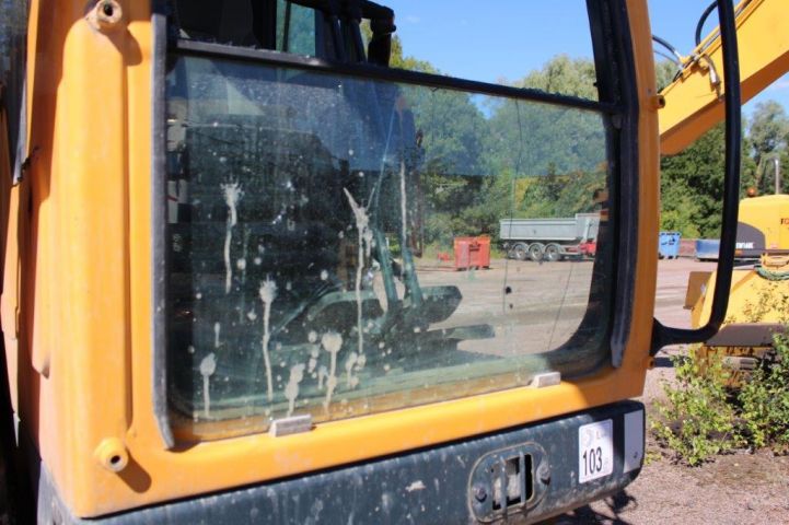 494406-31 Bandgrävare Hyundai R260LC-9A (3481h, rototilt) -15