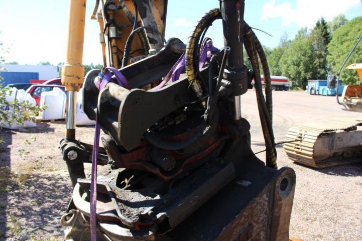 494406-58 Bandgrävare Hyundai R260LC-9A (3481h, rototilt) -15