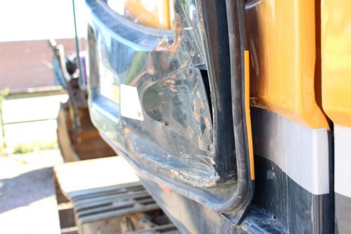 494406-66 Bandgrävare Hyundai R260LC-9A (3481h, rototilt) -15